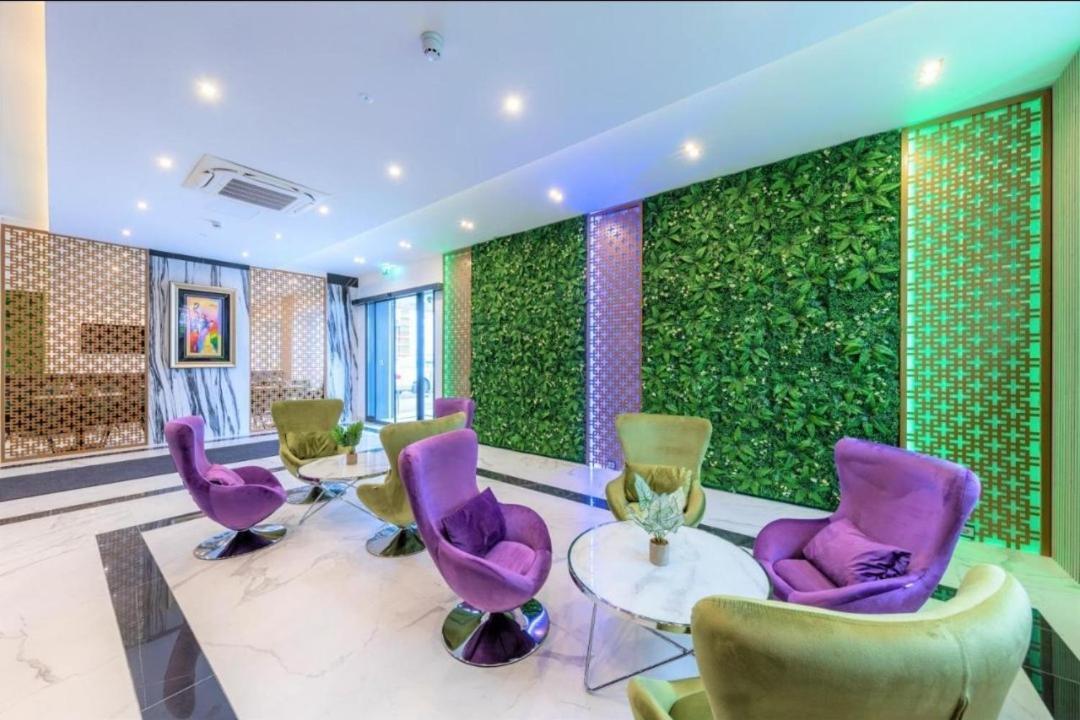 Hotel Business Bay Das Ehemalige Staycation Hotel Зиндельфинген Экстерьер фото